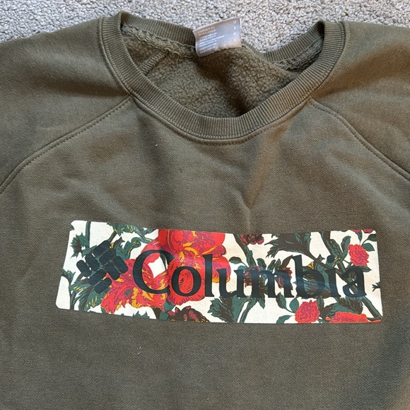 Columbia Cropped Sweatshirt - Picture 2 of 5